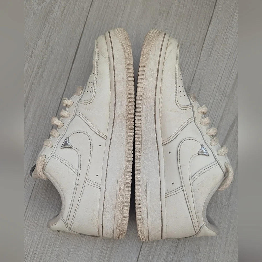 Nike AF1 Needlework Woman's Size 7